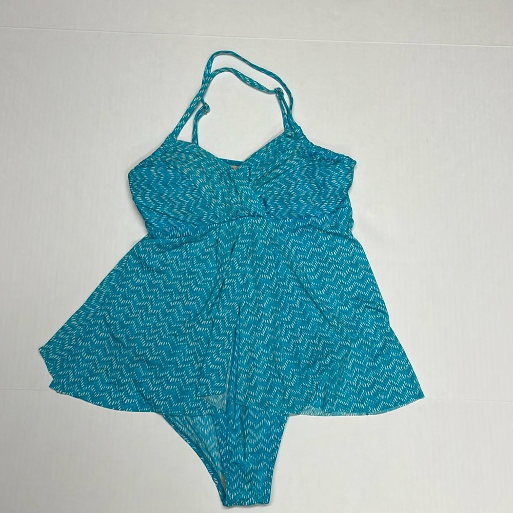 Garnet Hill Halter Lined Bra Overlay One Piece Swimsuit Size 8 Blue and White